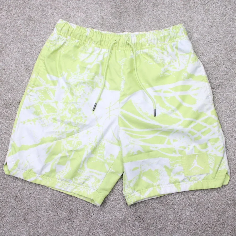 Nike Jordan Swim Trunks Shorts Mens Small Limelight Flight Poolside Standard Fit
